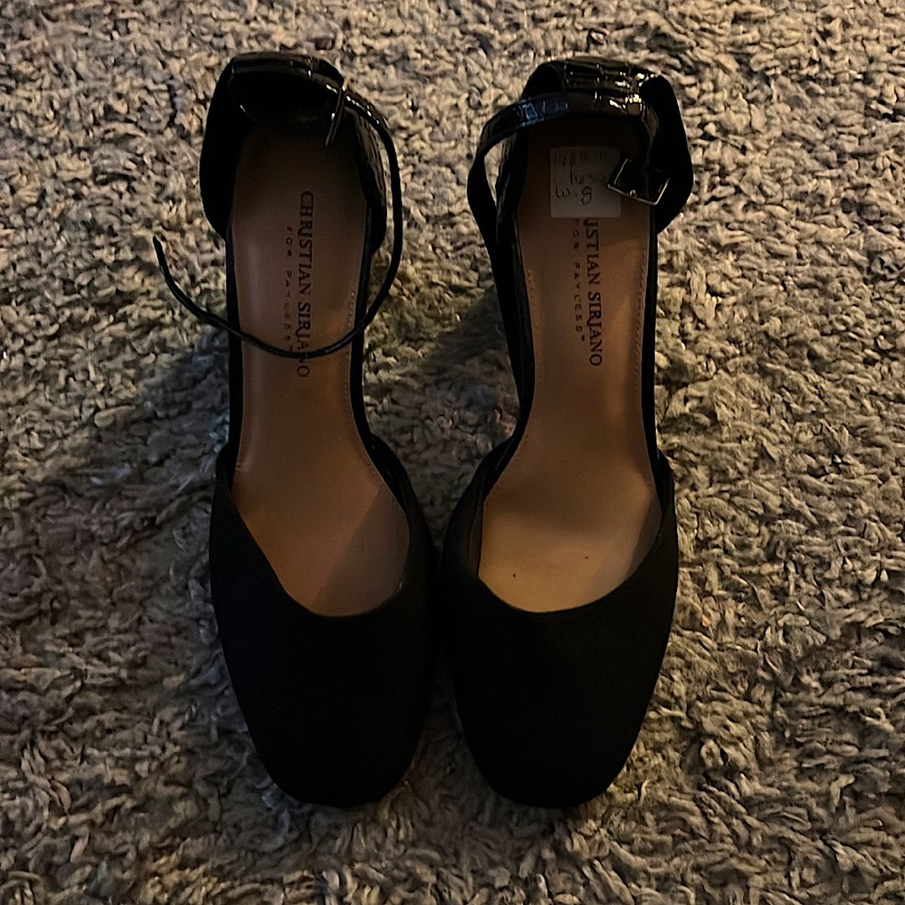 NWOT Christian Siriano sz 8 Ankle strap black snake skin heels